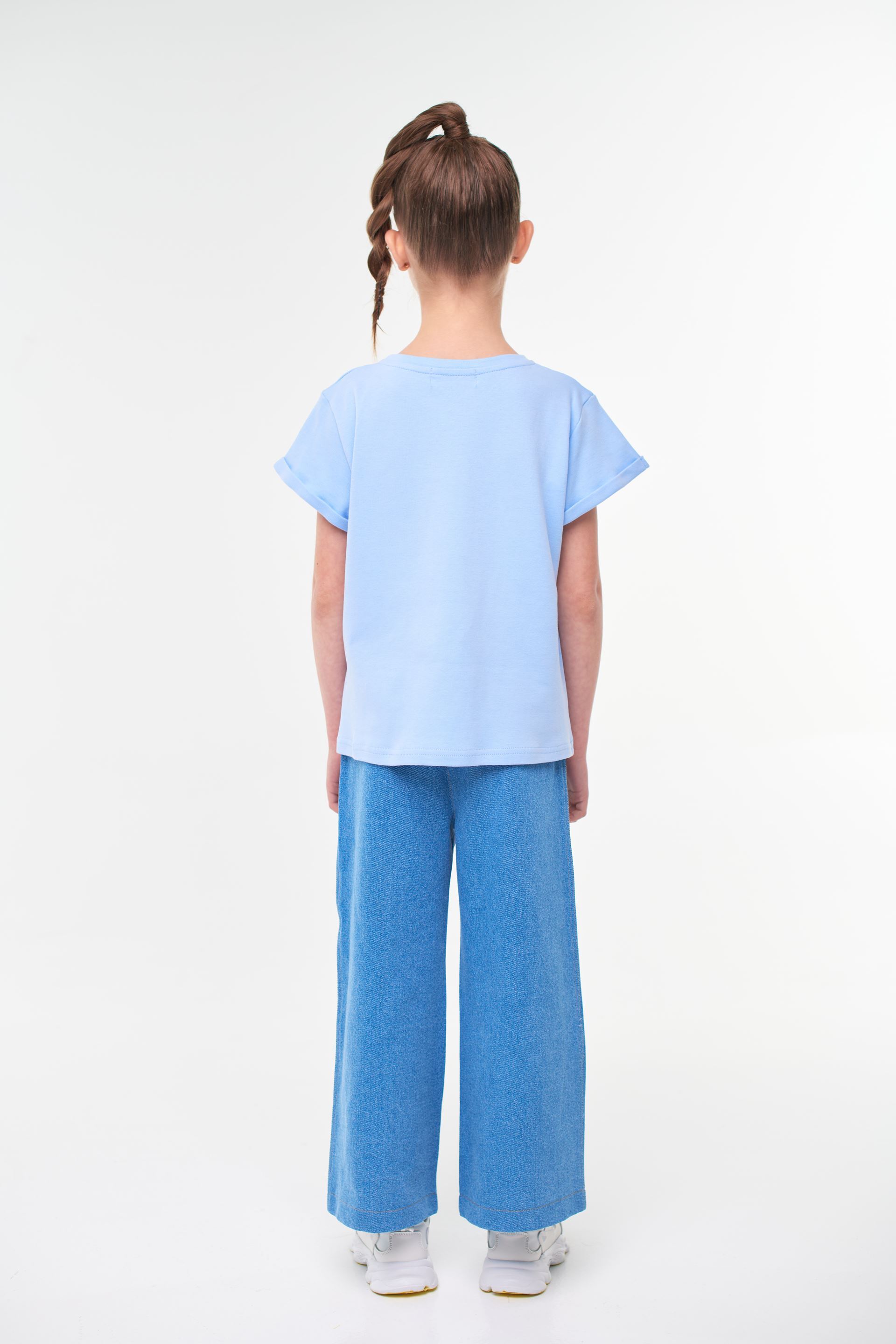 A set of t-shirt and jeans for a girl
