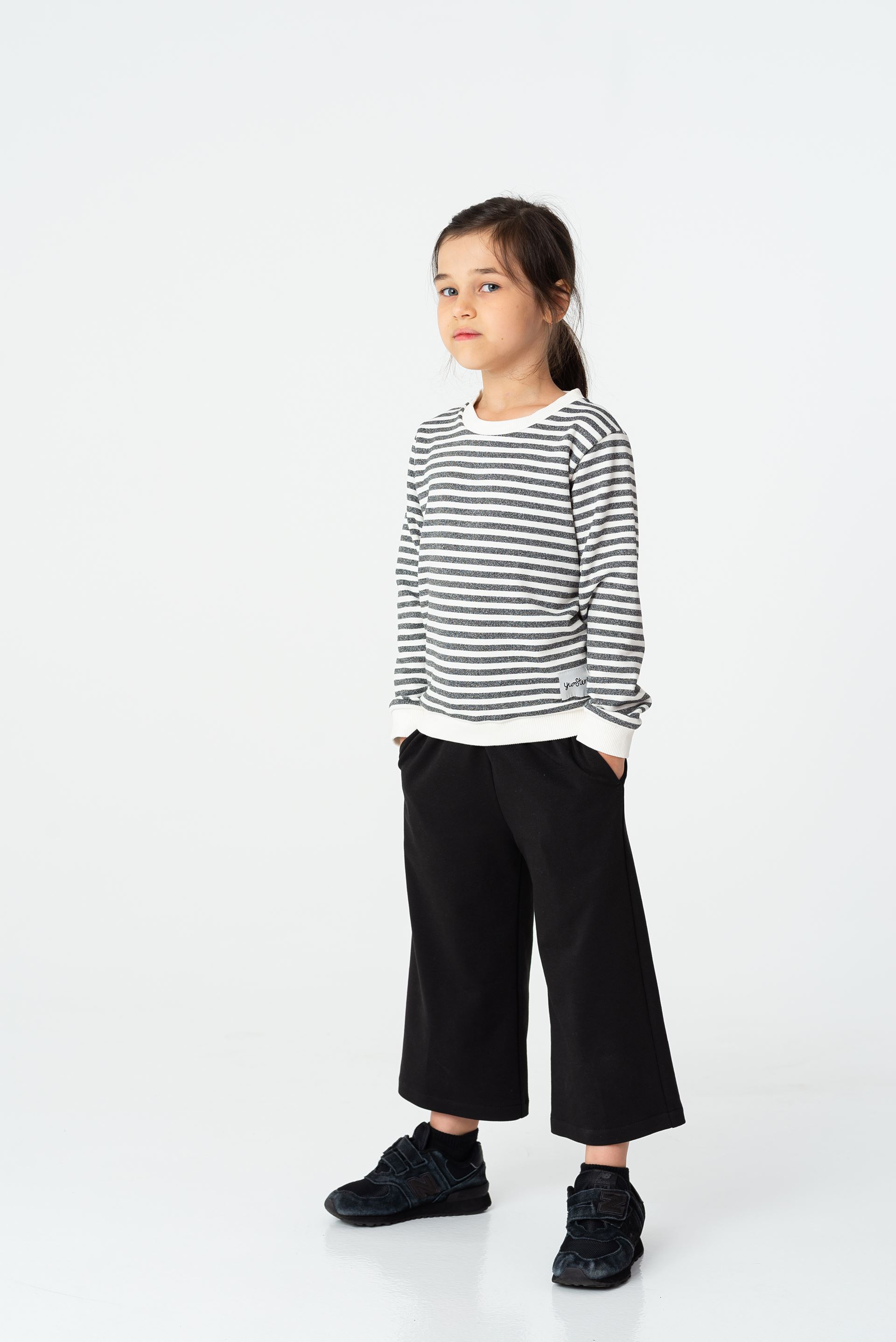 Set of sweatshirt with stripes and culottes