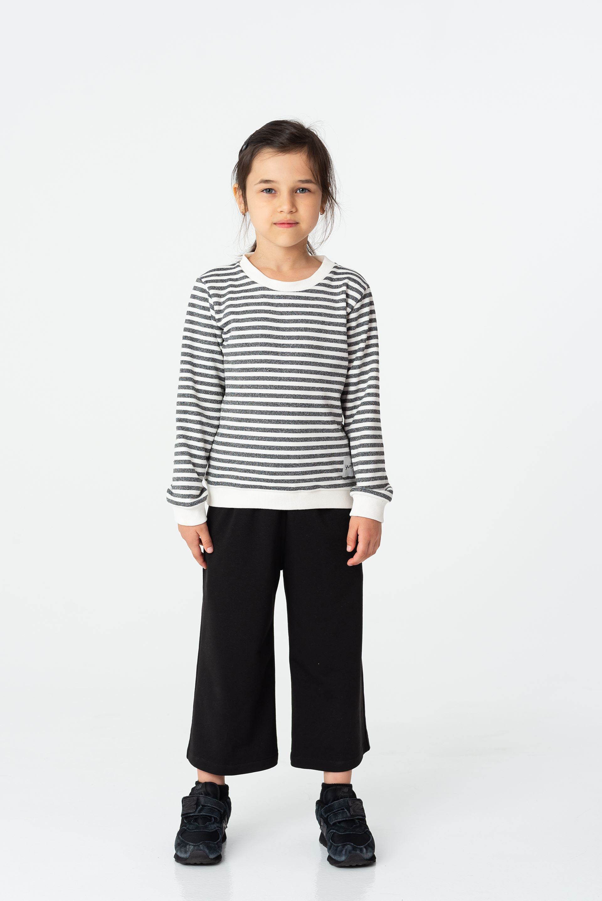Set of sweatshirt with stripes and culottes