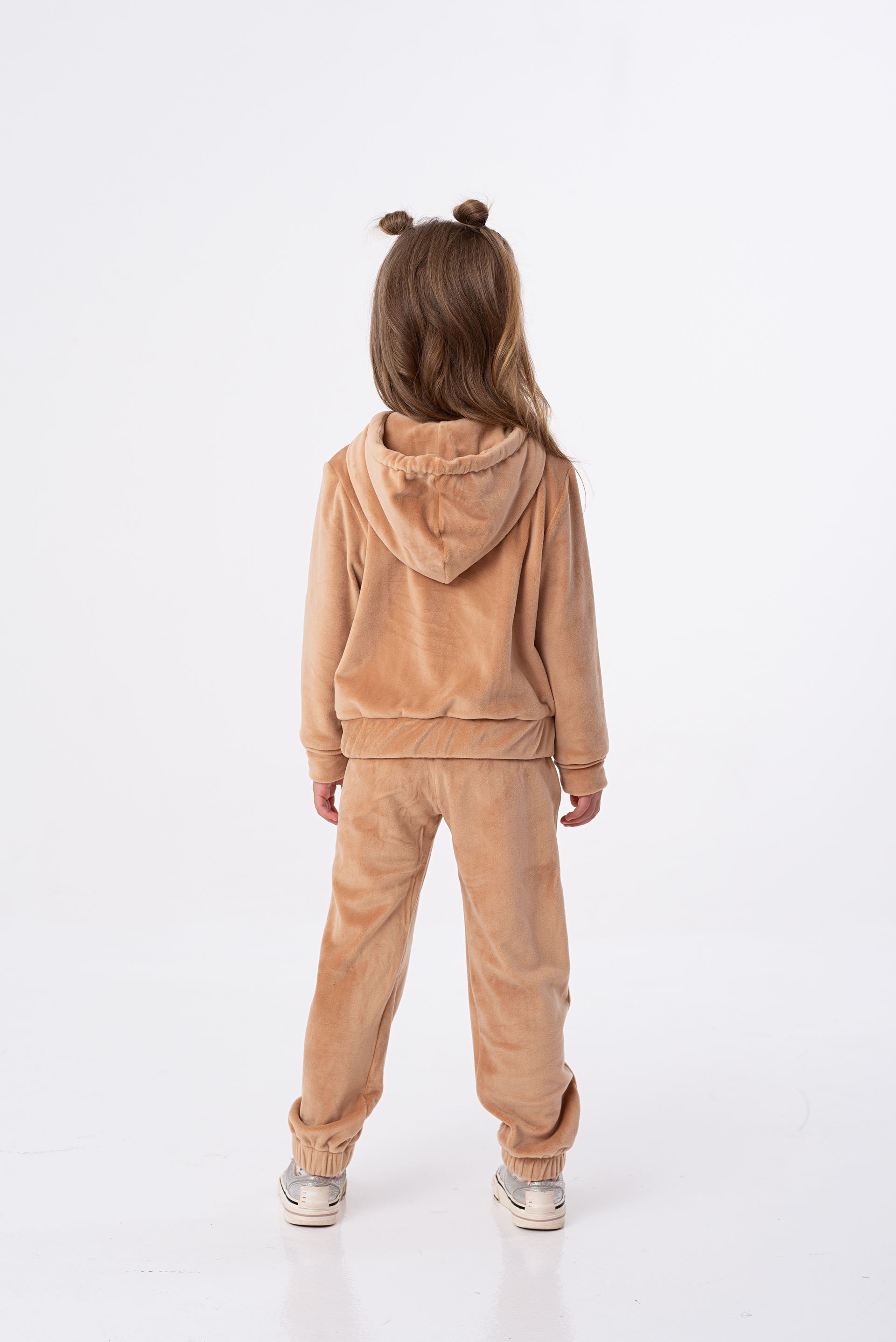 Velor suit with fur beige