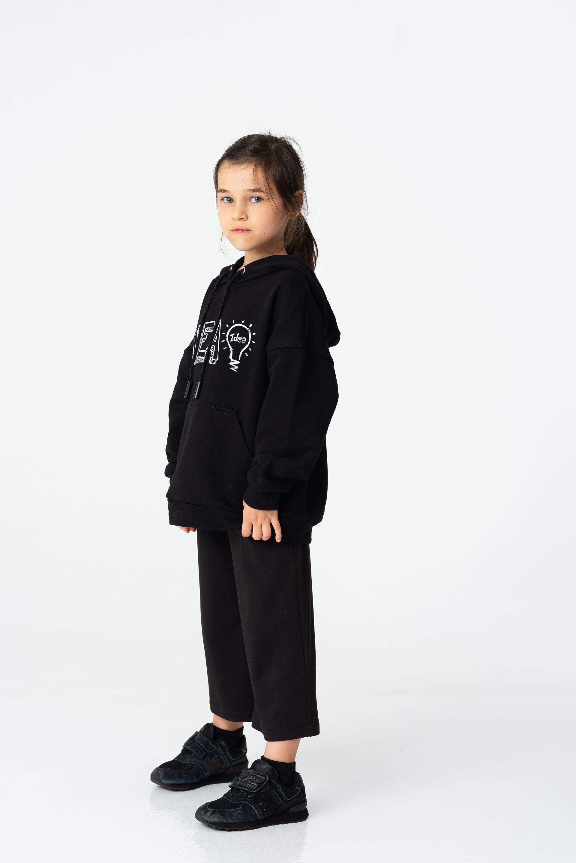 Hoodie black with IDEA print