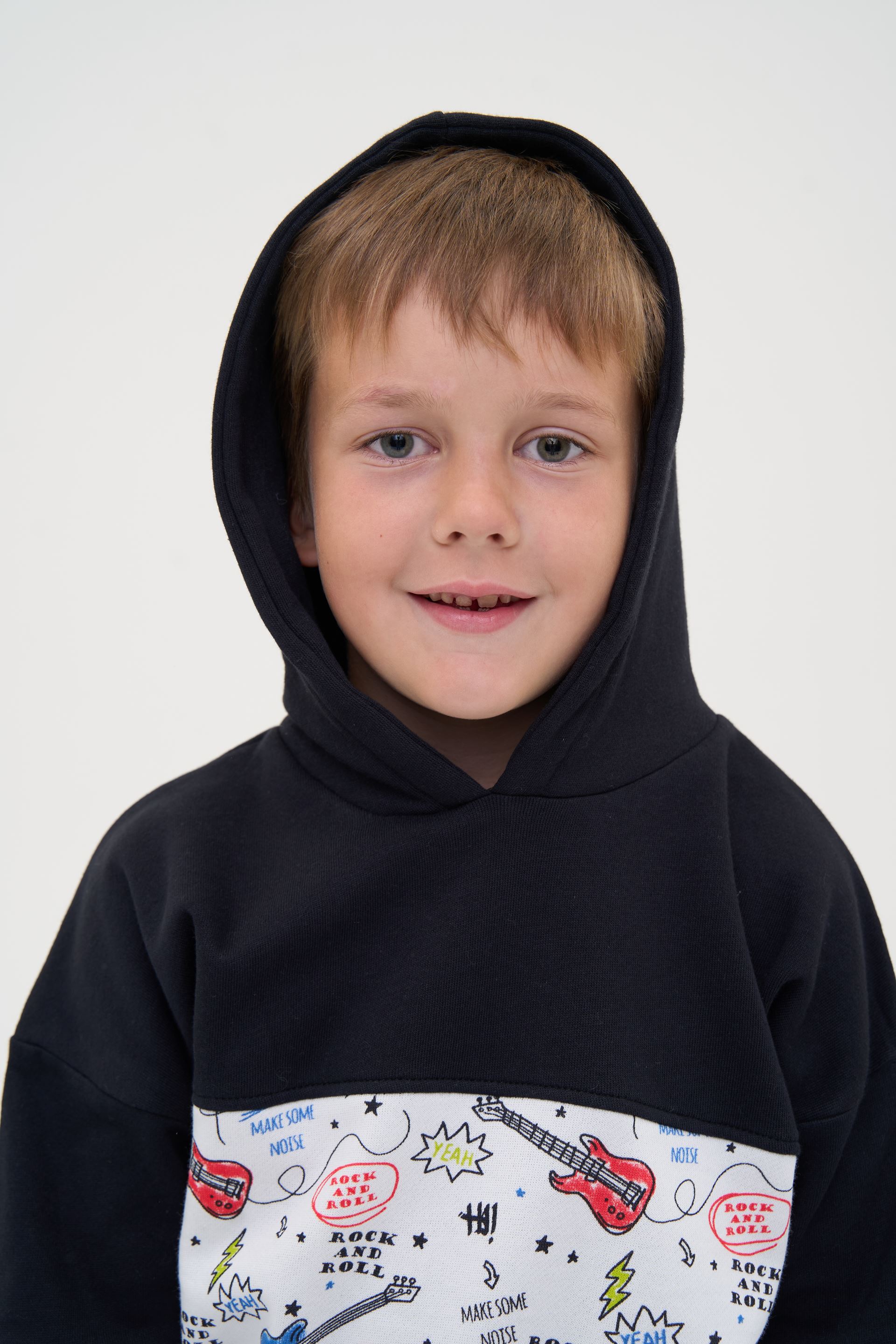 Padded hoodie, musical instruments print