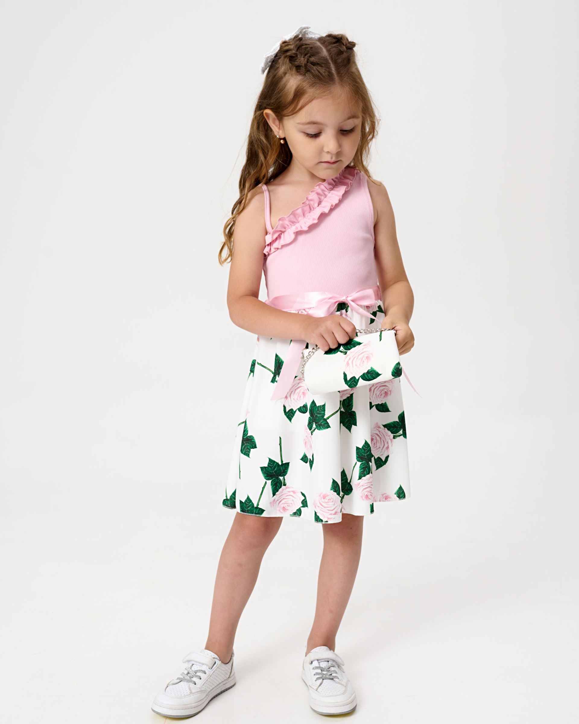 Pink open shoulder sundress + chain bag