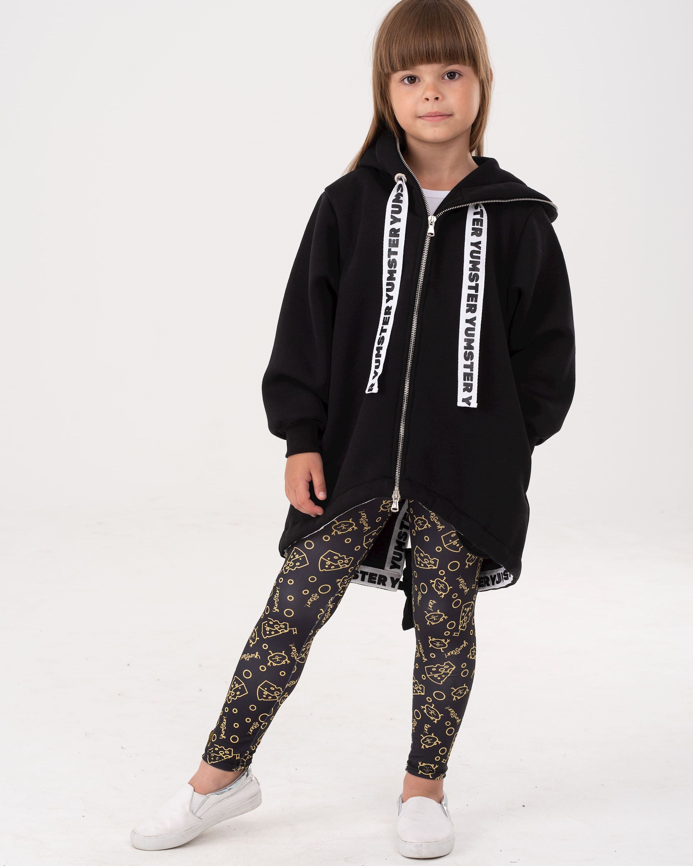 Cardigan black with a hood for girls